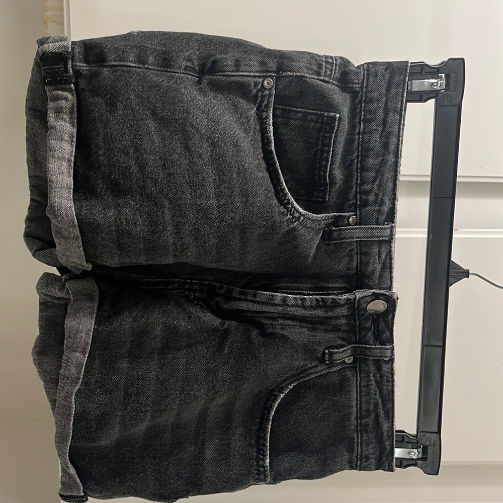 Empyre shorts